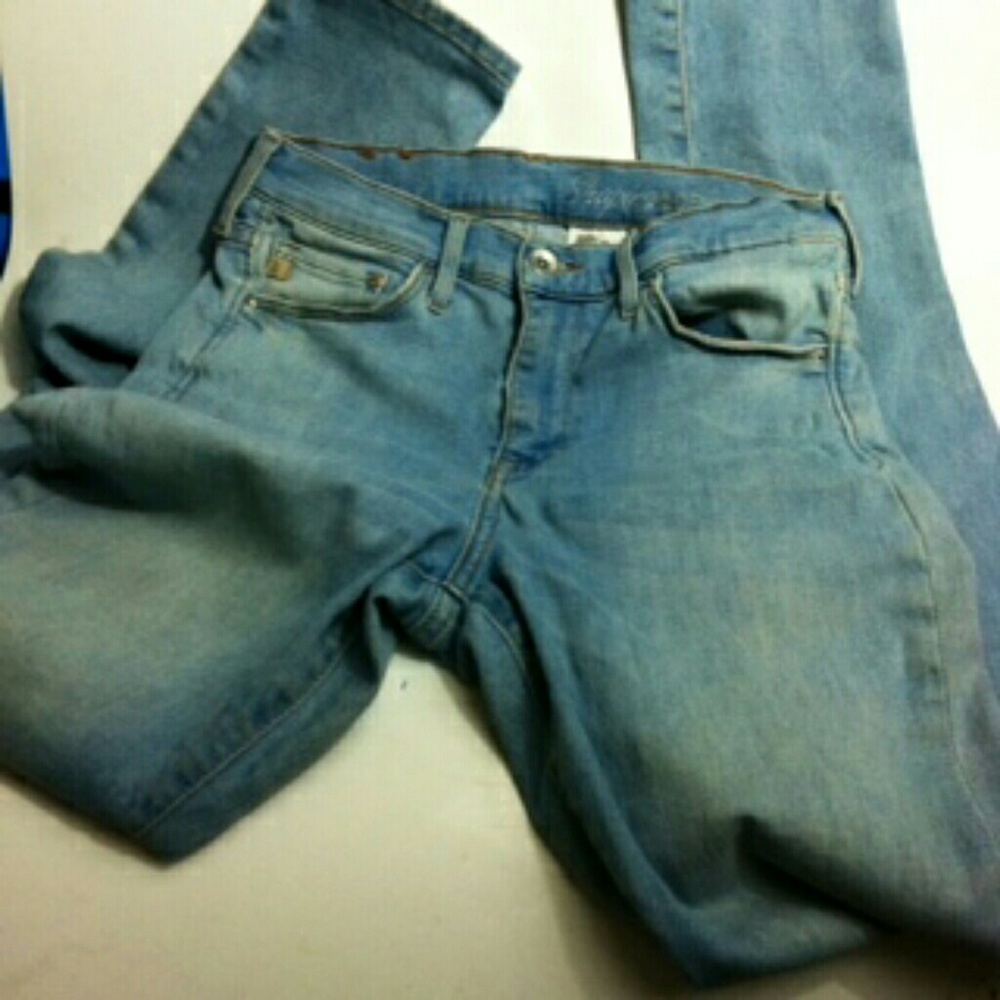 High waisted H&M stretchie Jeans